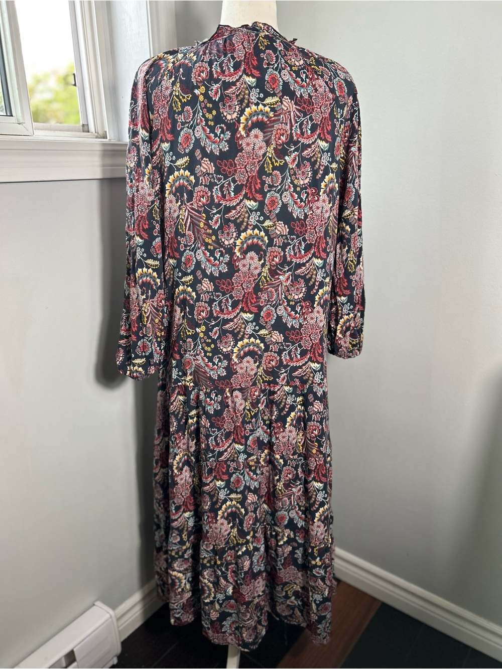Bohemian Paisley Floral Tiered Maxi Dress M40 Medium Over Sized/100% Viscose - Picture 2 of 7